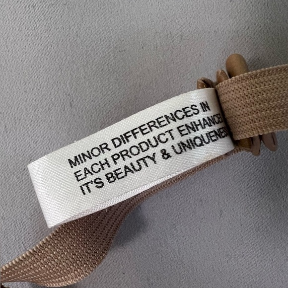 NWT Deepa Gold Tan Stone Beaded Belt Small Women’s - Picture 7 of 8